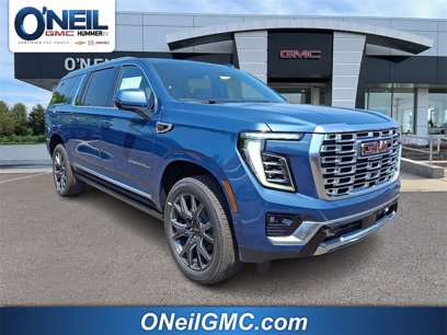 New 2025 GMC Yukon XL Denali w/ Sun & Power Step Package