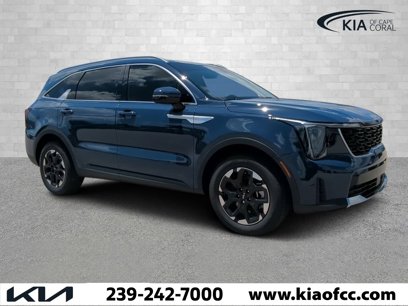 New 2024 Kia Sorento S w/ Panoramic Sunroof Package
