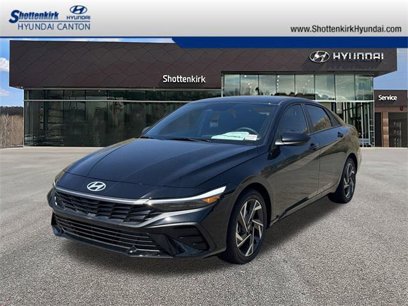 New 2025 Hyundai Elantra SEL