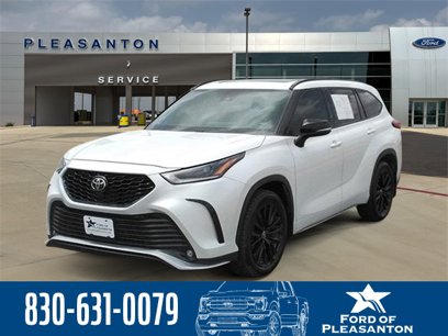 Used 2023 Toyota Highlander XSE