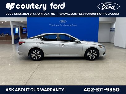 Used 2021 Nissan Altima 2.5 SV