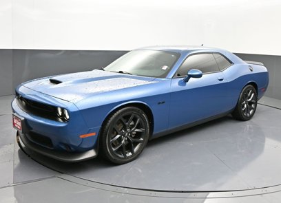 Used 2023 Dodge Challenger R/T w/ Blacktop Package