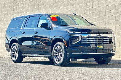 Certified 2025 Chevrolet Suburban LT w/ Comfort Package