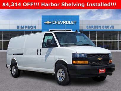 New 2025 Chevrolet Express 2500 Extended w/ Communications Package