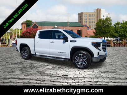 New 2025 GMC Sierra 1500 SLE w/ Preferred Package