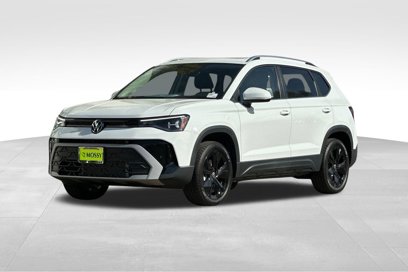 New 2025 Volkswagen Taos SE