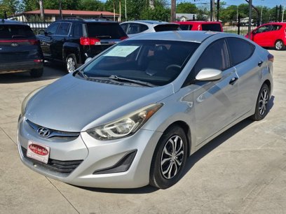 Used 2016 Hyundai Elantra SE