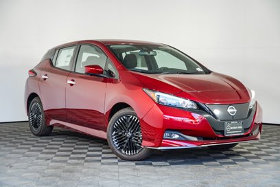 New 2025 Nissan Leaf SV Plus