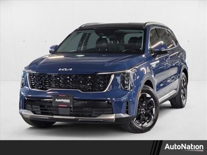 Used 2025 Kia Sorento S w/ Panoramic Sunroof Package