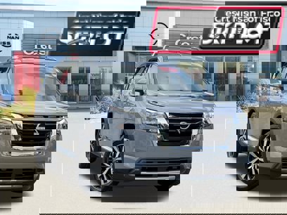 Certified 2025 Nissan Pathfinder Platinum w/ Cargo Package