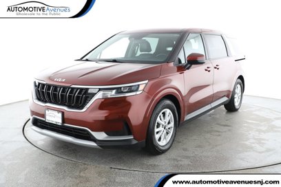 Used 2022 Kia Carnival LX