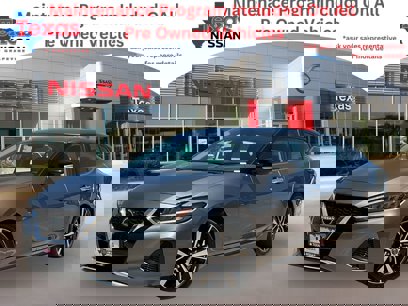 Used 2023 Nissan Maxima SV w/ Floor Mat Group