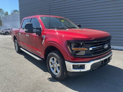 New 2025 Ford F150 XLT w/ Equipment Group 302A MID