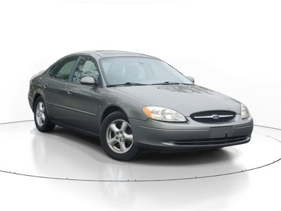 Used 2003 Ford Taurus SES