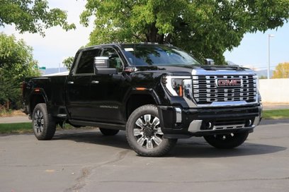 New 2025 GMC Sierra 3500 Denali w/ Denali Reserve Package
