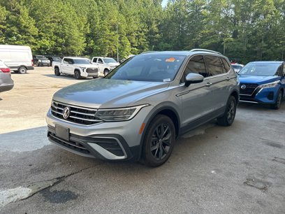 Used 2022 Volkswagen Tiguan SE