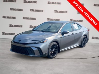 Used 2025 Toyota Camry SE