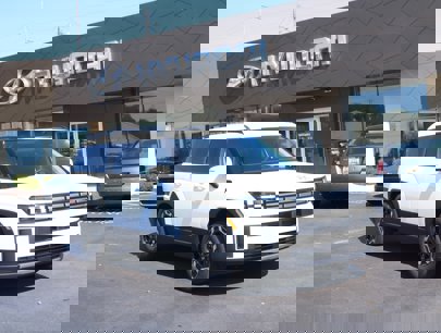 New 2026 Hyundai Santa Fe SEL