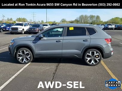 Used 2022 Volkswagen Taos SEL w/ Panoramic Sunroof Package