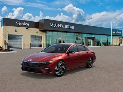 New 2025 Hyundai Elantra SEL w/ Cargo Package