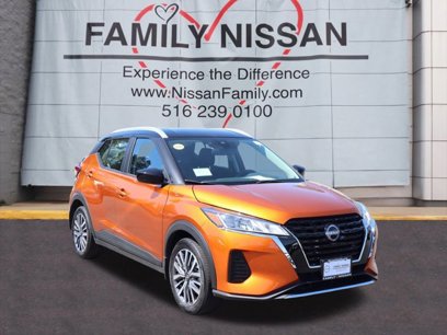 Certified 2024 Nissan Kicks SV