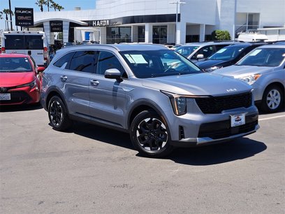 Used 2024 Kia Sorento S