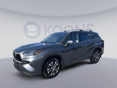 Used 2022 Toyota Highlander XLE