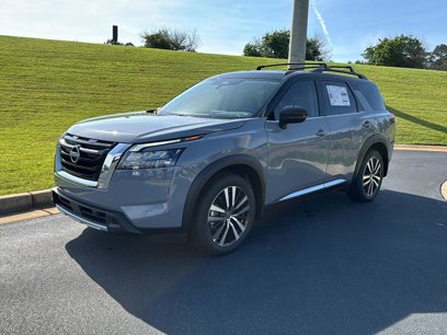 New 2025 Nissan Pathfinder Platinum