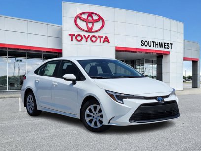 New 2025 Toyota Corolla LE