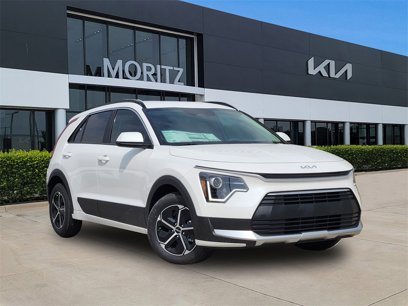 New 2025 Kia Niro LX