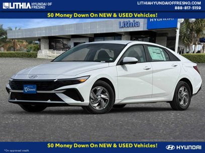 New 2025 Hyundai Elantra SE