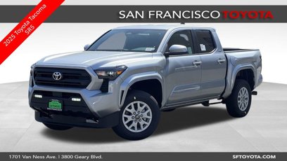 New 2025 Toyota Tacoma SR5