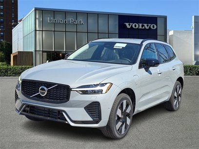 New 2025 Volvo XC60 T8 Plus w/ Protection Package Premier