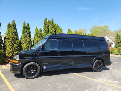 Used 2019 Chevrolet Express 2500 Extended w/ Enhanced Convenience Package