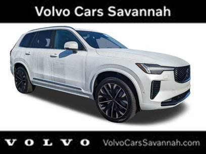 New 2025 Volvo XC90 T8 Plus w/ Protection Package Premier