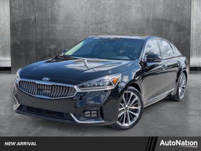 Used 2019 Kia Cadenza Technology