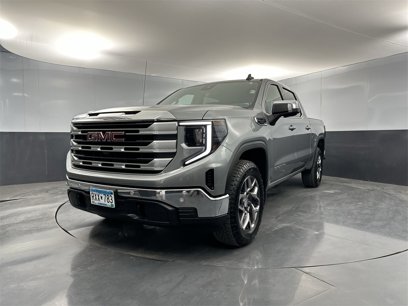 New 2025 GMC Sierra 1500 SLE