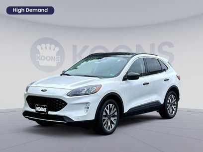 Used 2020 Ford Escape Titanium w/ Titanium Premium Package 2.0