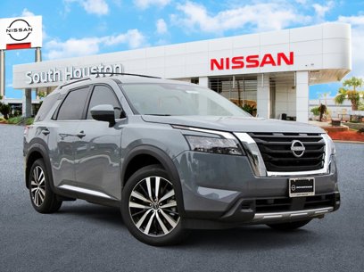 New 2025 Nissan Pathfinder Platinum
