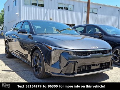 New 2025 Kia K4 GT-Line Turbo