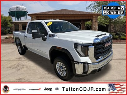 Used 2024 GMC Sierra 2500 Pro w/ Convenience Package