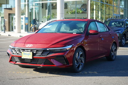 New 2025 Hyundai Elantra SEL