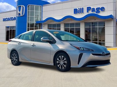 Used 2022 Toyota Prius L Eco