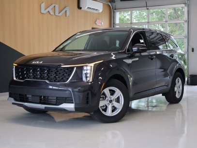 New 2025 Kia Sorento LX