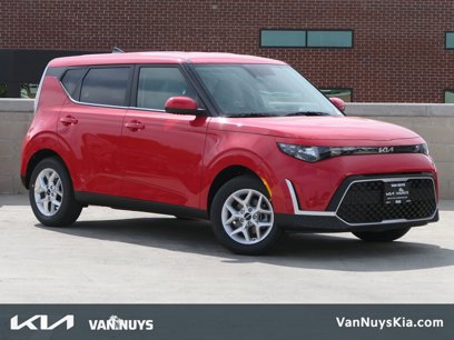 New 2025 Kia Soul LX
