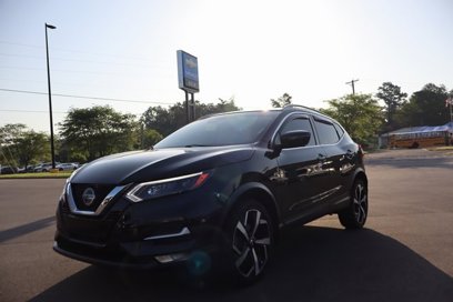 Used 2020 Nissan Rogue Sport SL w/ Premium Package
