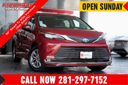 Certified 2023 Toyota Sienna XLE