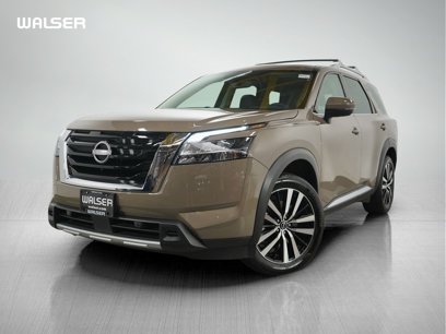 Used 2023 Nissan Pathfinder Platinum