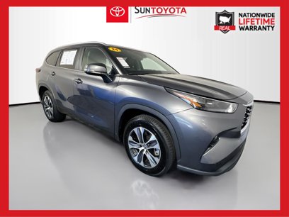 Used 2024 Toyota Highlander LE