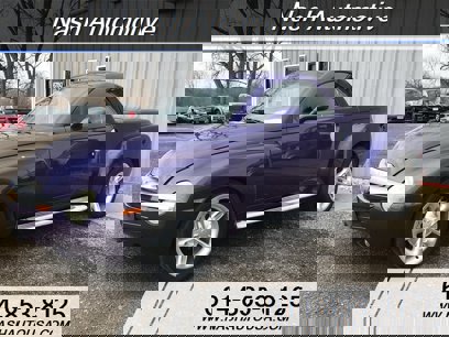 Used 2004 Chevrolet SSR w/ Preferred Equipment Group